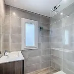 Les De By Interhome
